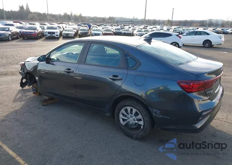 2021 Kia Forte Fe из США, поврежденный, VIN 3KPF24AD6ME313595
